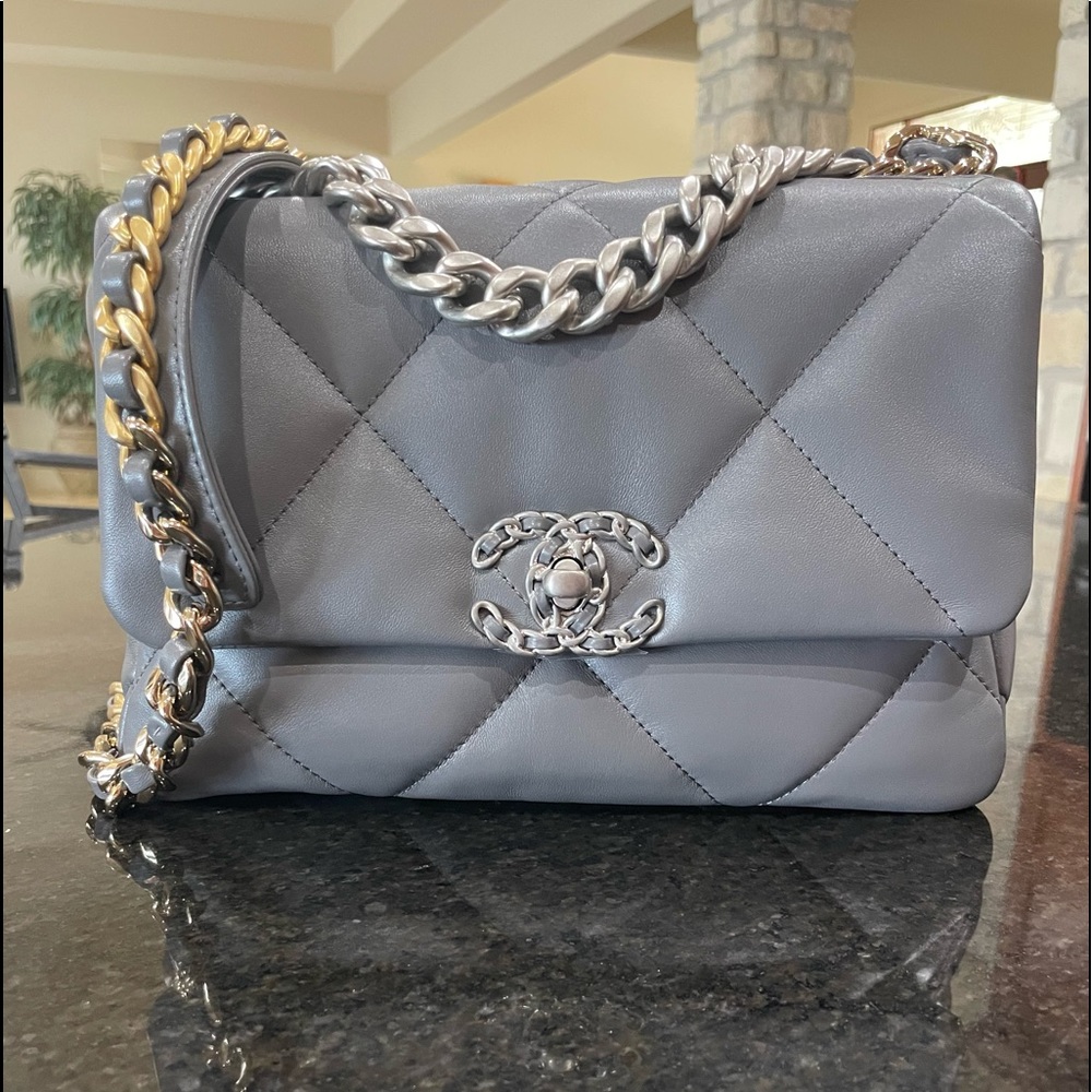 Chanel 19 Flap Bag small